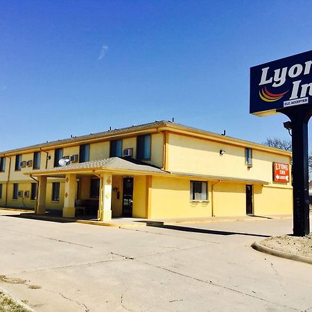 Lyons Inn Ngoại thất bức ảnh