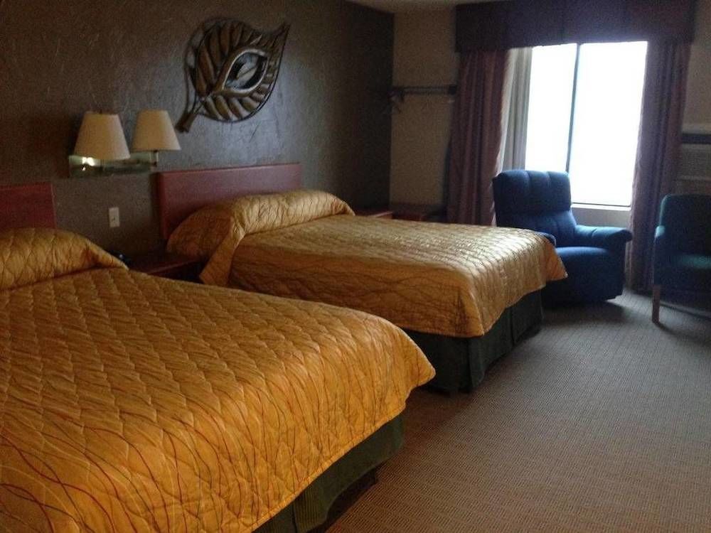 Lyons Inn Ngoại thất bức ảnh